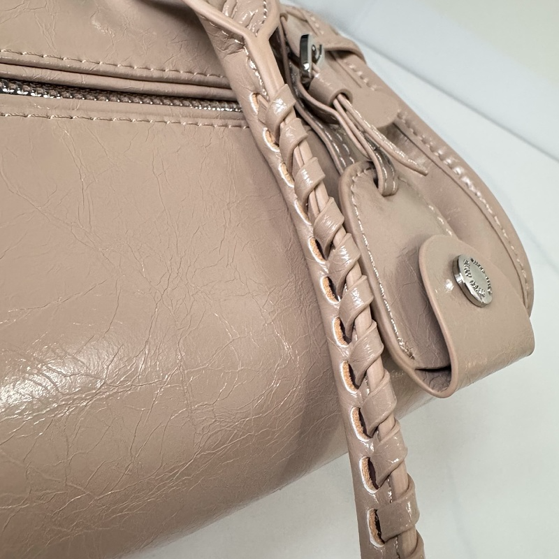 LMP31 bag 30 X15 X10 cm travel bag