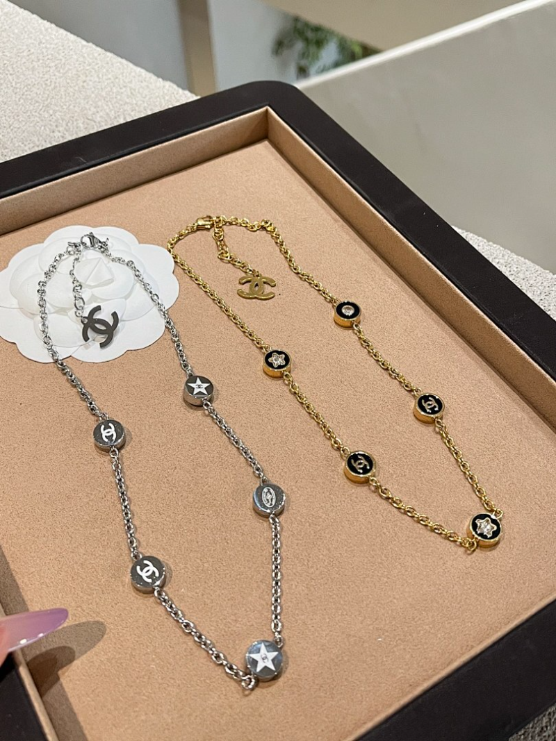 X742   Women's new titanium steel necklace jewelry