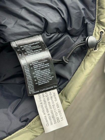 110429  Men's and women's classic high and full embroidered logo down vest clothes on the north side