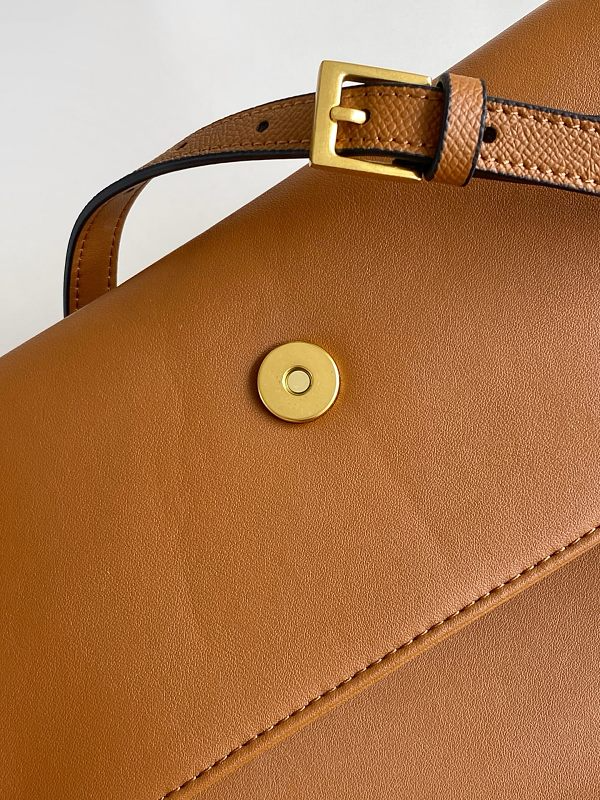 LVP10  bag 23.5-12-3cm Shoulder bags