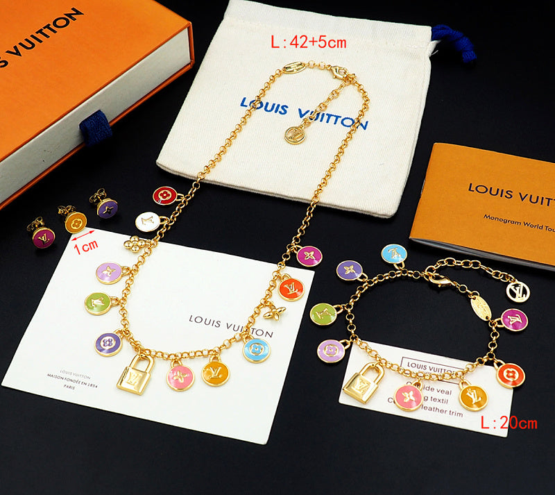 X750  Women's new fashionable titanium steel necklace bracelet set jewelry