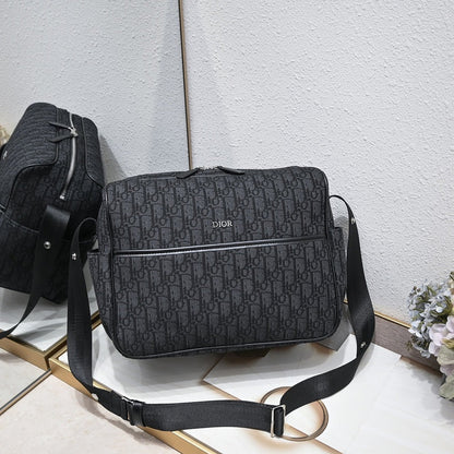 LDP94 bag 38 x 28 x 16CM Shoulder bags