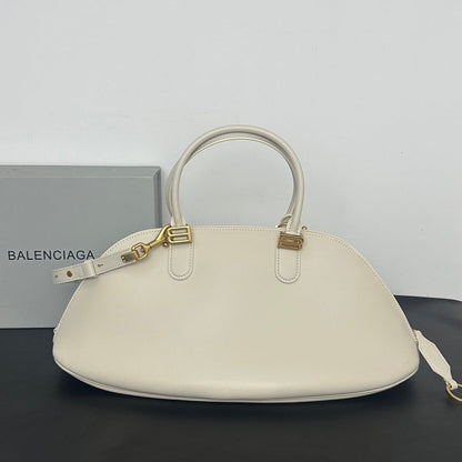 LBP17 bag 44-19-21cm Hand bag