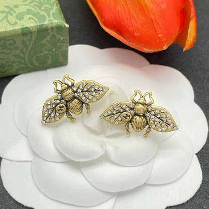 GE75  Women's Classic Bee Earnail Jewelry