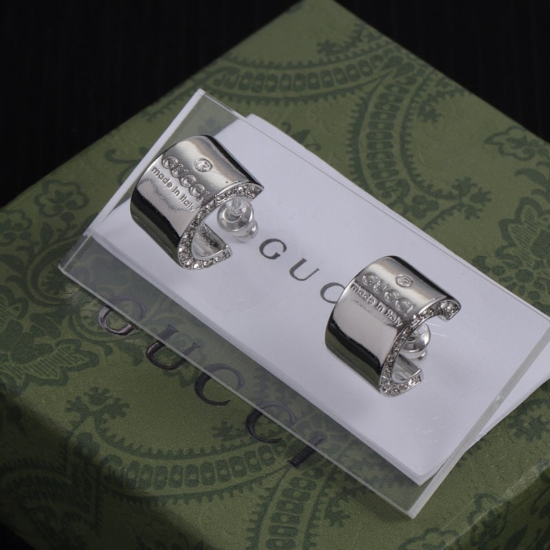 GU46  Women's new fashionable earring jewelry