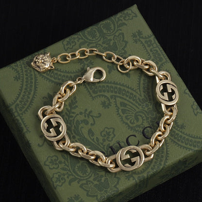 GUN10  Women's new fashionable necklace, bracelet, and earring set jewelry