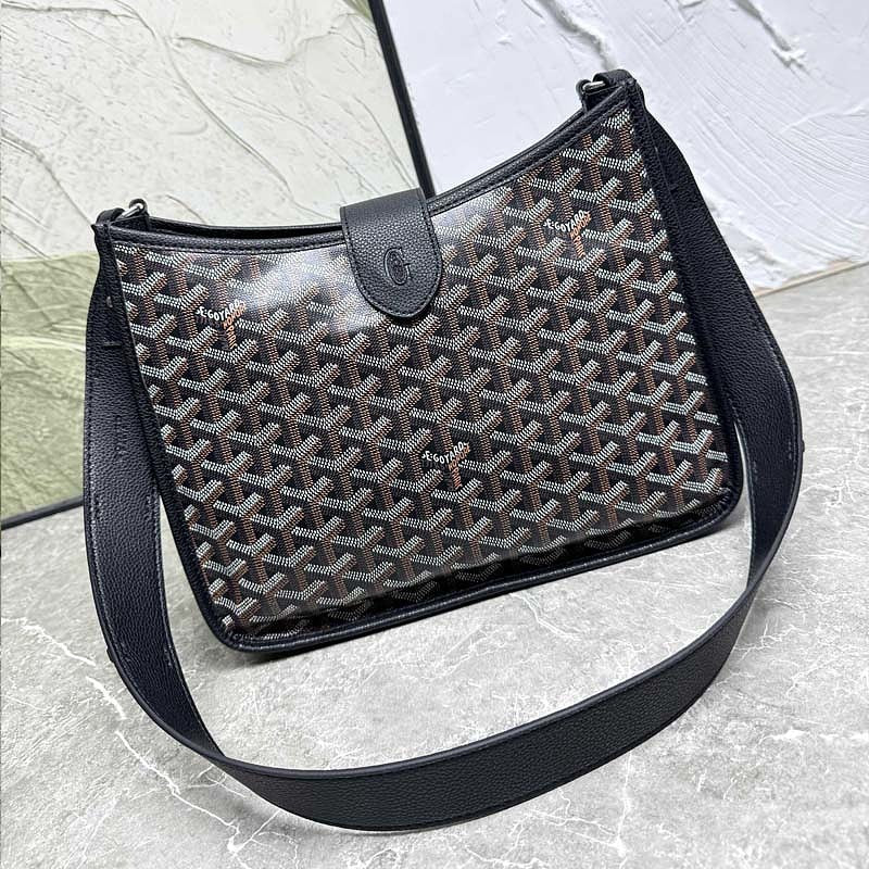 LGP115 bag 28-22-10CM Shoulder bags