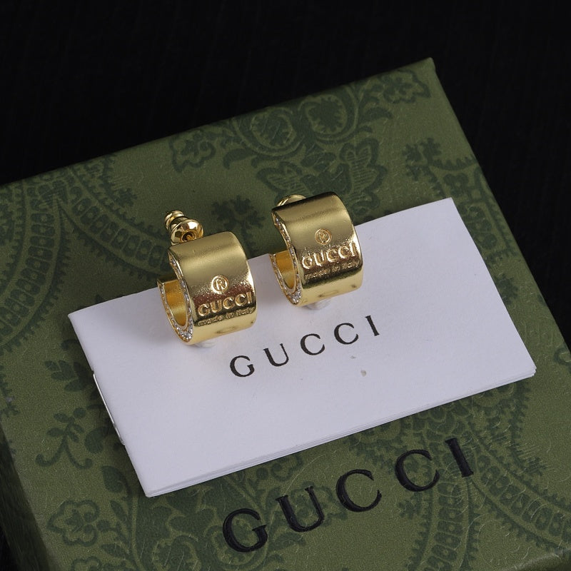 GU46  Women's new fashionable earring jewelry